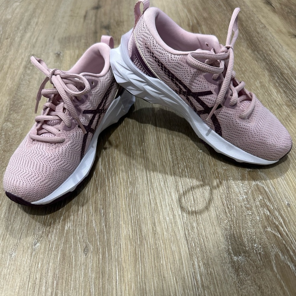 Asics Women's Pink Sneakers